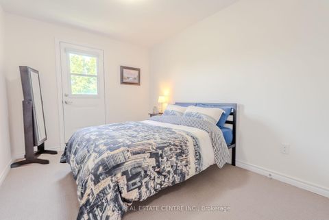 Photo 12 at 42 - 181 Parktree Drive, Maple, Vaughan