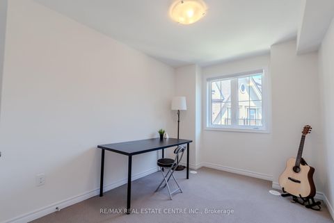 Photo 14 at 42 - 181 Parktree Drive, Maple, Vaughan