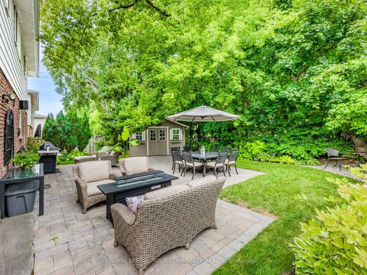 Photo 5 at 10 Banquo Road, Royal Orchard, Markham