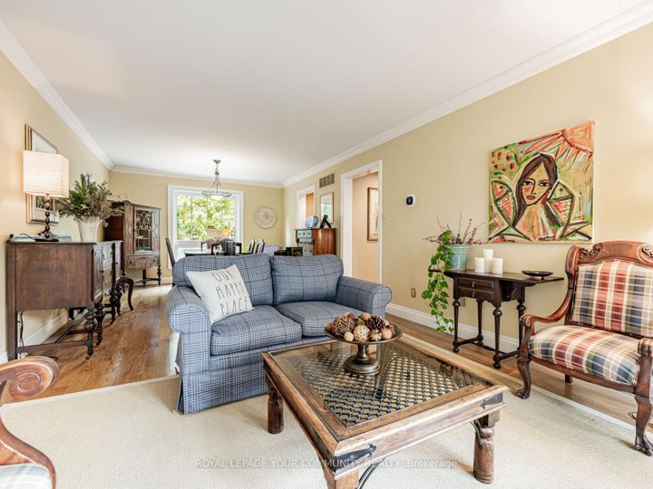 Photo 13 at 10 Banquo Road, Royal Orchard, Markham