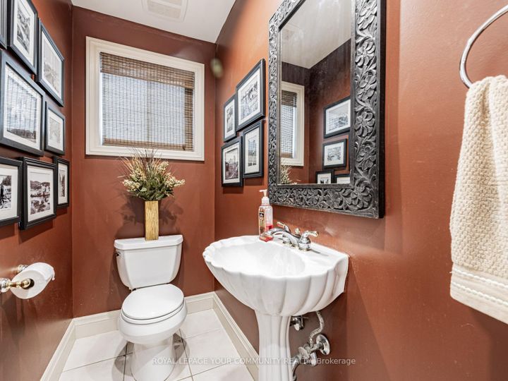 Photo 22 at 10 Banquo Road, Royal Orchard, Markham