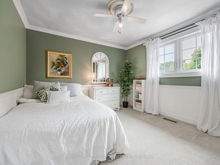 Photo 30 at 10 Banquo Road, Royal Orchard, Markham