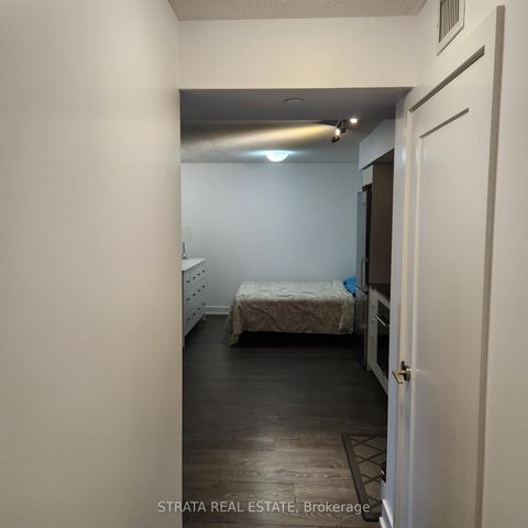 Photo 5 at 1606 - 7 Mabelle Avenue, City Centre West, Toronto