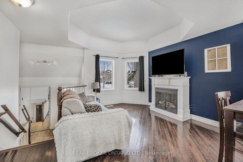 Photo 5 at 22 Dykstra Drive, Holly, Barrie