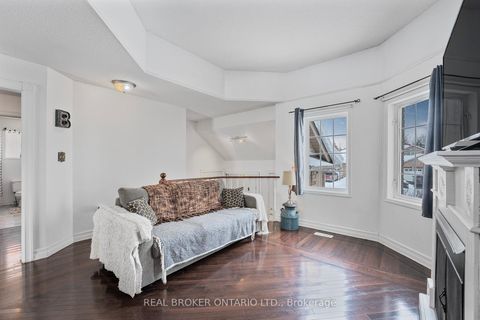 Photo 7 at 22 Dykstra Drive, Holly, Barrie