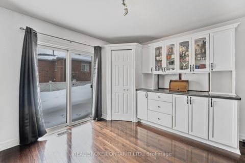 Photo 17 at 22 Dykstra Drive, Holly, Barrie