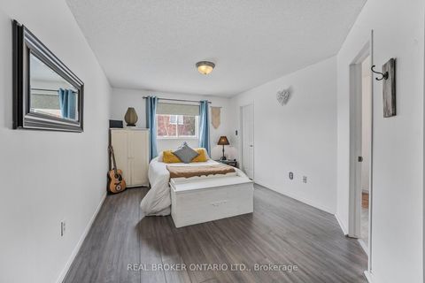 Photo 18 at 22 Dykstra Drive, Holly, Barrie