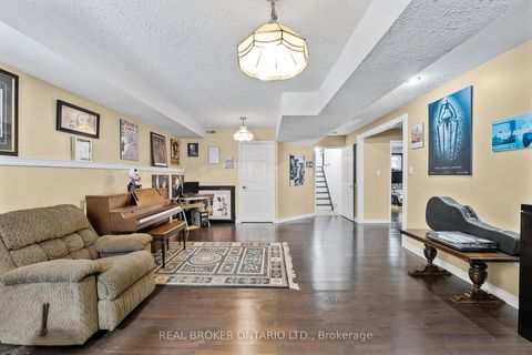 Photo 29 at 22 Dykstra Drive, Holly, Barrie