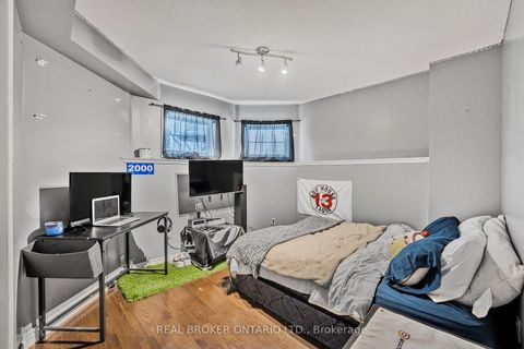 Photo 32 at 22 Dykstra Drive, Holly, Barrie