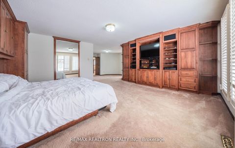 Photo 23 at 4 Edmund Seager Drive, Uplands, Vaughan