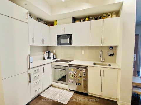 Photo 1 at 523 - 460 Adelaide Street E, Moss Park, Toronto