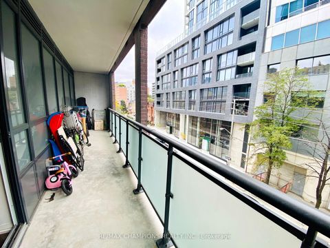 Photo 6 at 523 - 460 Adelaide Street E, Moss Park, Toronto