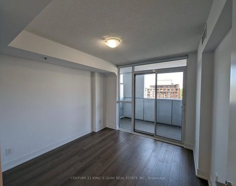 Photo 6 at 606 - 318 Richmond Street W, Waterfront Communities C1, Toronto