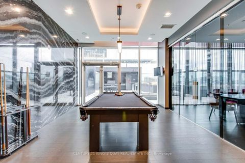 Photo 12 at 606 - 318 Richmond Street W, Waterfront Communities C1, Toronto