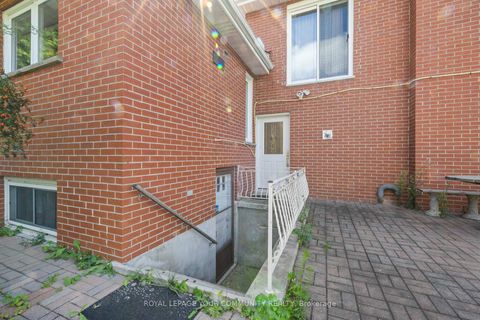 Photo 35 at 38 Spruce Avenue S, South Richvale, Richmond Hill