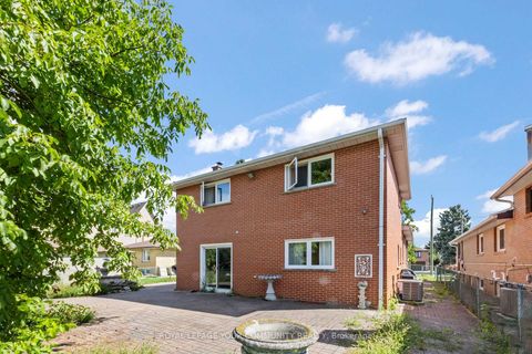 Photo 37 at 38 Spruce Avenue S, South Richvale, Richmond Hill