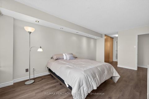 Photo 6 at 602 - 1101 Steeles Avenue W, Branson, Toronto