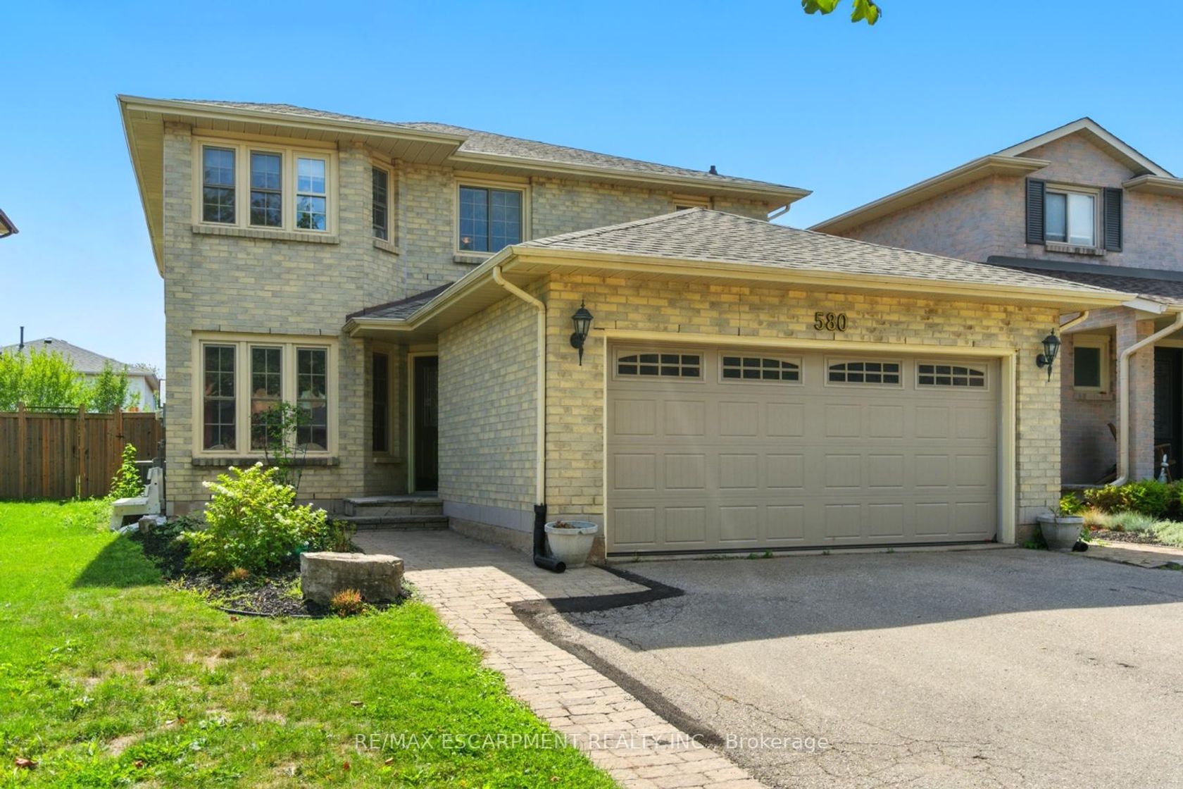 580 Deerhurst Drive, Appleby, Burlington 