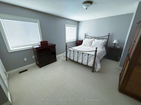 Photo 16 at 215 Queenslea Avenue S, Pelmo Park W4, Toronto