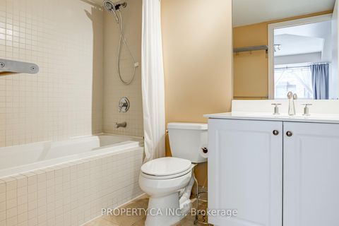 Photo 8 at 311 - 18 Beverley Street, Chinatown, Toronto Photo 8 at 311 - 18 Beverley Street, Chinatown, Toronto