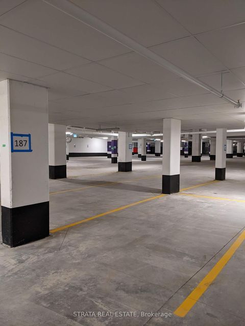 Photo 12 at 205 - 10 Honeycrisp Crescent, Vaughan Corporate Centre, Vaughan Photo 12 at 205 - 10 Honeycrisp Crescent, Vaughan Corporate Centre, Vaughan