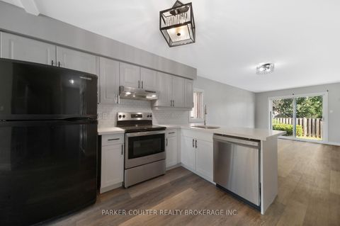 Photo 7 at 94 Buchanan Street, Grove East, Barrie
