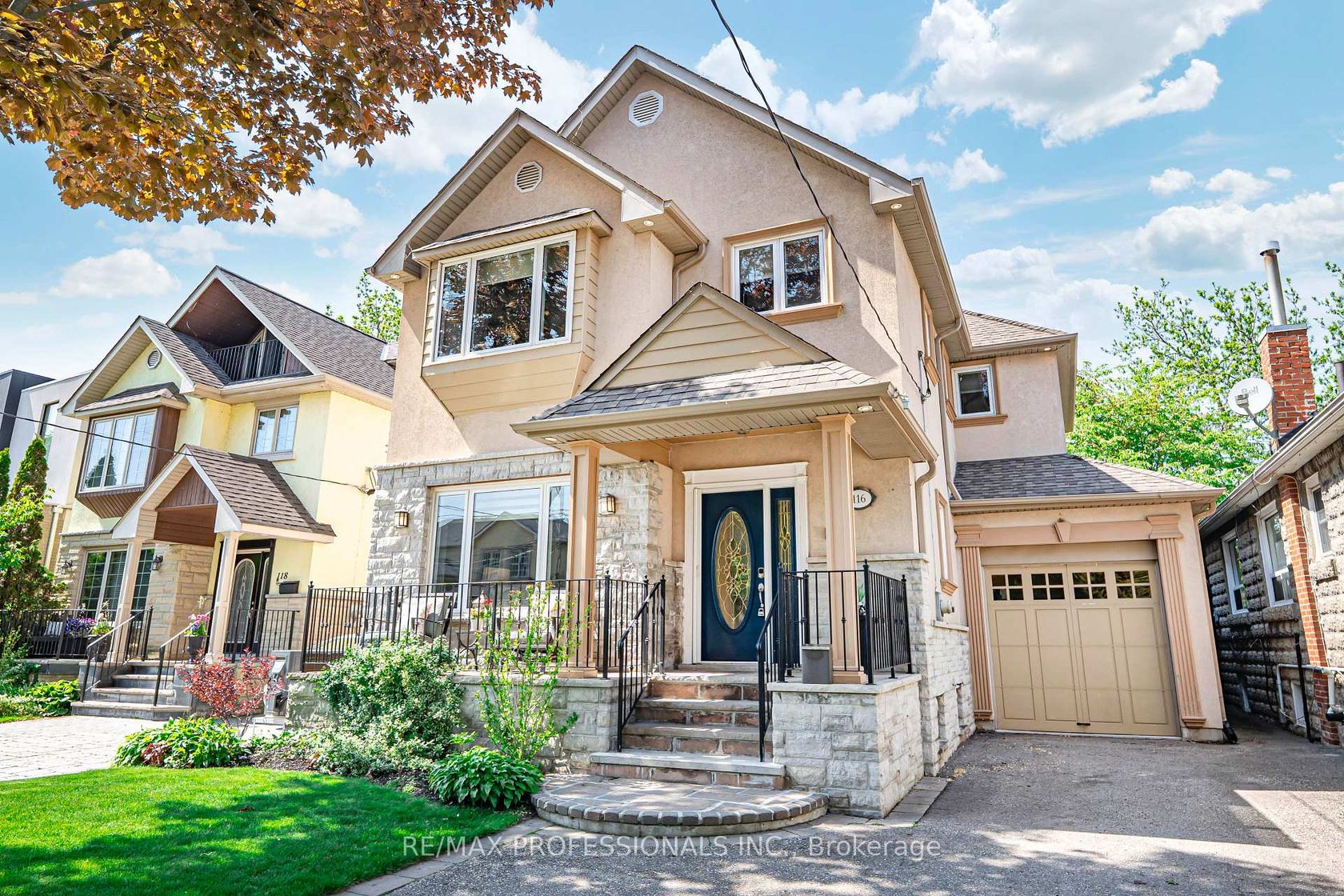 116 Lake Shore Drive, New Toronto, Toronto 