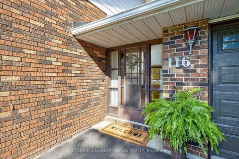 Photo 3 at 116 Armstrong Crescent, Pottageville, King