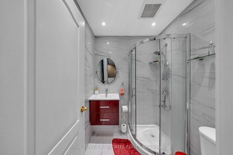 Photo 19 at 41 Pinoak Street, Rouge E11, Toronto