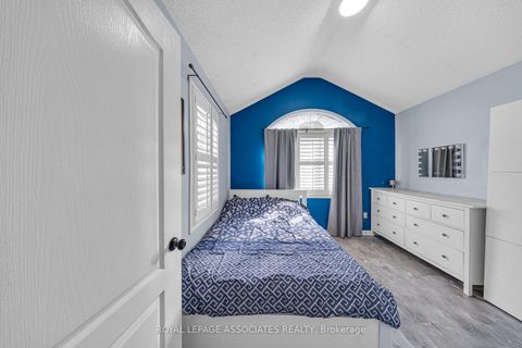 Photo 38 at 41 Pinoak Street, Rouge E11, Toronto