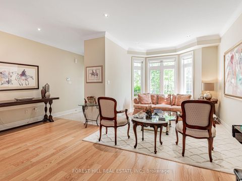 Photo 3 at 36 - 603 Clark Avenue, Yorkhill, Vaughan