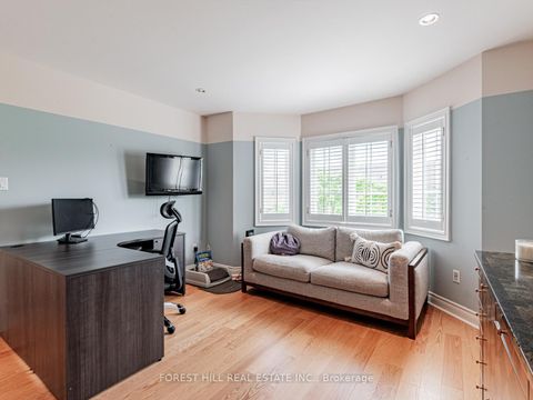 Photo 19 at 36 - 603 Clark Avenue, Yorkhill, Vaughan