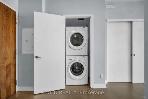 Photo 12 at 2412 - 1 Market Street, Waterfront Communities C8, Toronto
