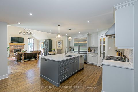 Photo 4 at 164 Park Avenue, Central Newmarket, Newmarket