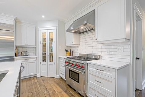 Photo 7 at 164 Park Avenue, Central Newmarket, Newmarket