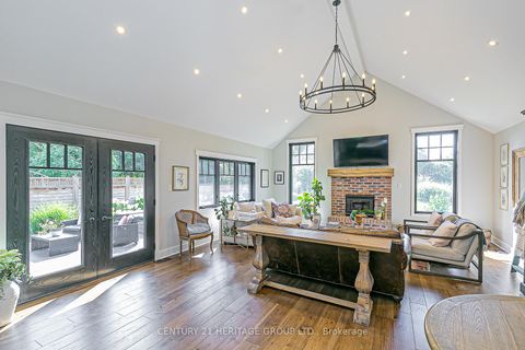 Photo 14 at 164 Park Avenue, Central Newmarket, Newmarket