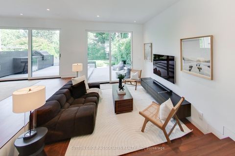Photo 13 at 83 Pinewood Avenue, Cedarvale, Toronto