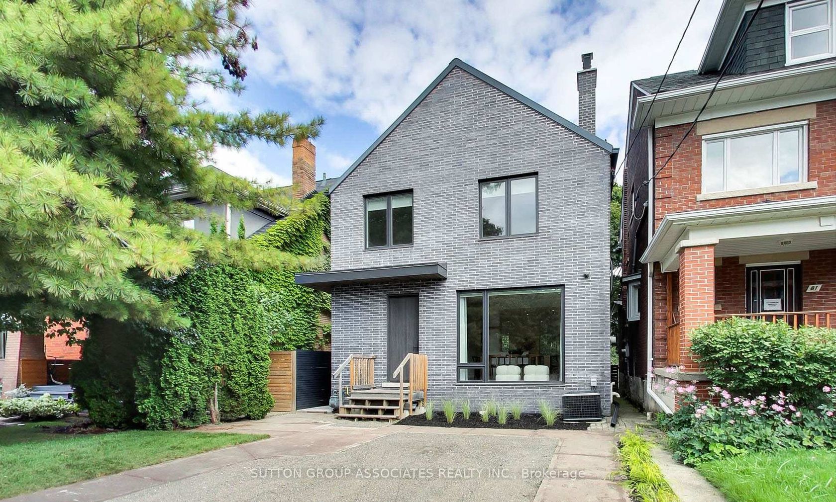 83 Pinewood Avenue, Cedarvale, Toronto 