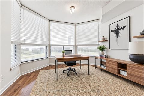 Photo 6 at 1102 - 7300 Yonge Street, Yorkhill, Vaughan