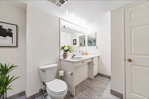 Photo 8 at 1102 - 7300 Yonge Street, Yorkhill, Vaughan