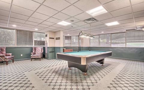 Photo 17 at 1102 - 7300 Yonge Street, Yorkhill, Vaughan