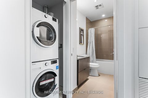 Photo 9 at 5206 - 395 Bloor Street E, North St. James Town, Toronto Photo 9 at 5206 - 395 Bloor Street E, North St. James Town, Toronto