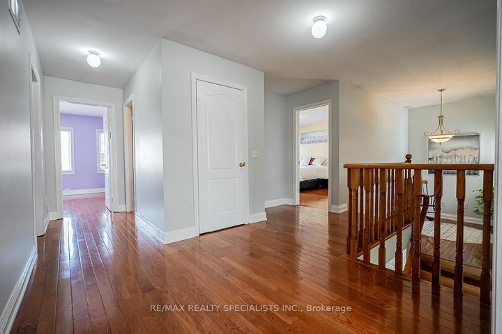 Photo 24 at 19 Rushbrook Drive, Vales of Castlemore, Brampton