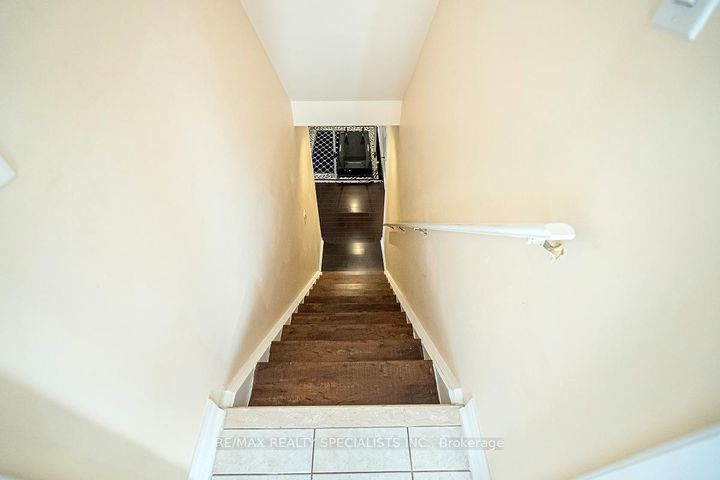 Photo 35 at 19 Rushbrook Drive, Vales of Castlemore, Brampton