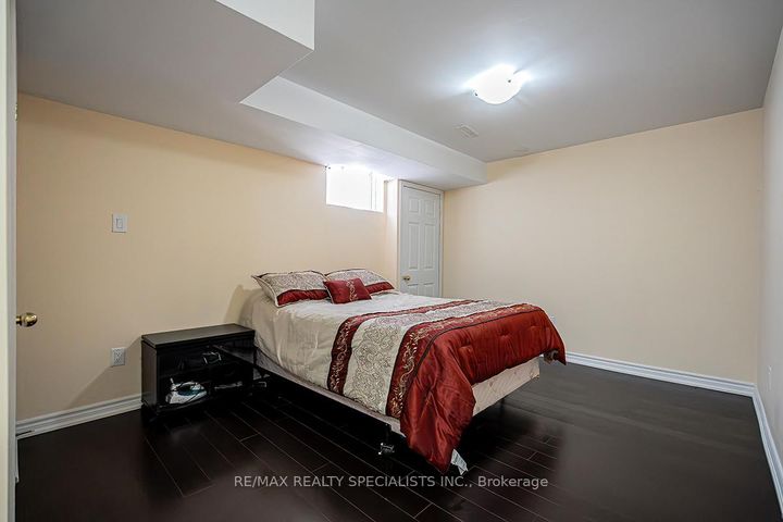 Photo 41 at 19 Rushbrook Drive, Vales of Castlemore, Brampton