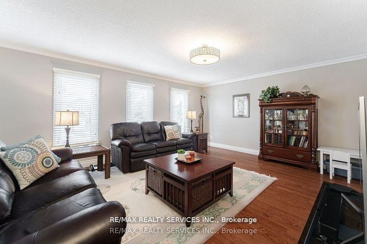 Photo 24 at 41 Christie Drive, Snelgrove, Brampton