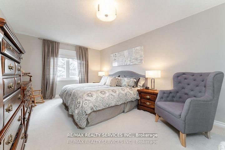 Photo 27 at 41 Christie Drive, Snelgrove, Brampton