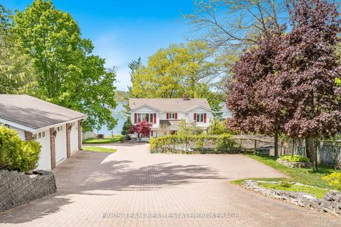 Photo 3 at 10 White Oaks Road, South Shore, Barrie