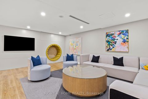 Photo 33 at 3205 - 15 Fort York Boulevard, Waterfront Communities C1, Toronto