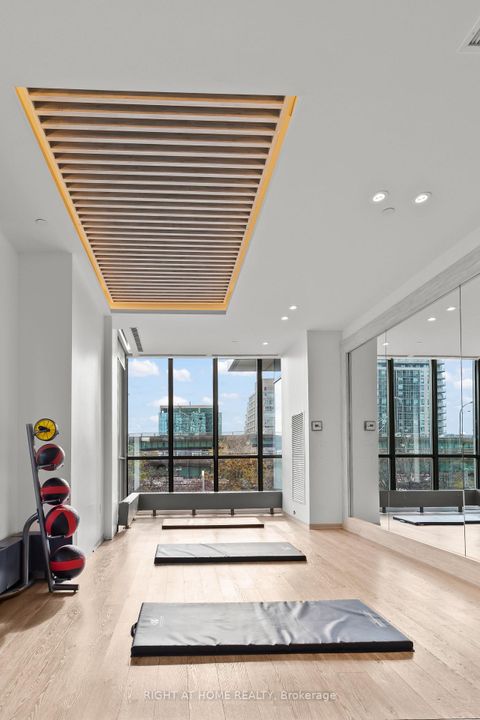 Photo 43 at 3205 - 15 Fort York Boulevard, Waterfront Communities C1, Toronto